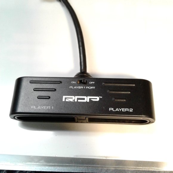 love old school nintendo well this handheld console lets you play old school NES - Picture 7 of 7